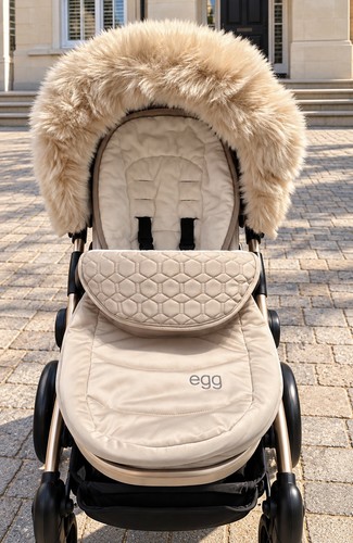Egg2 feather cream gold - feather,